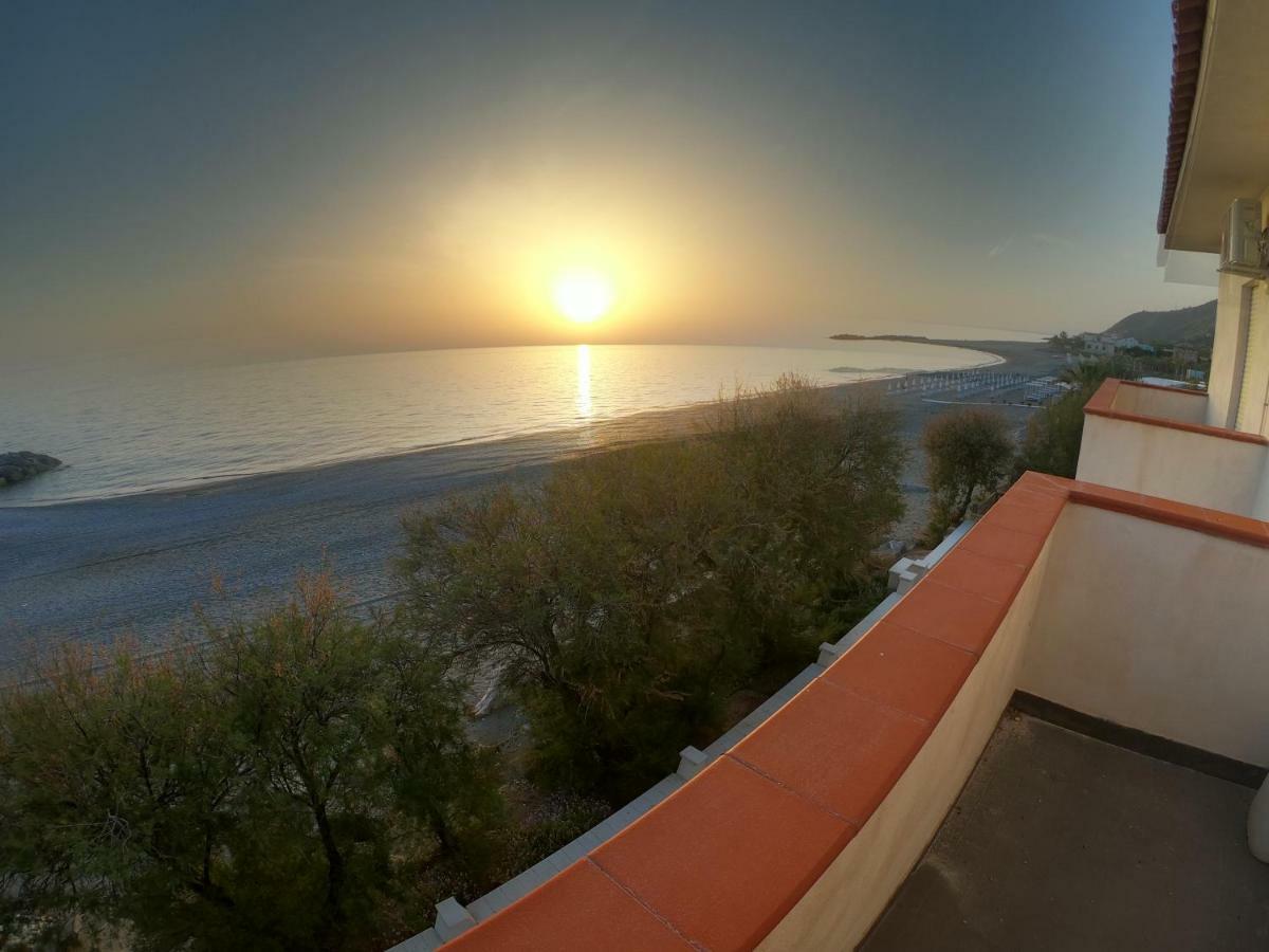 Rivamare Campora Casa Vacanze Campora San Giovanni Ngoại thất bức ảnh