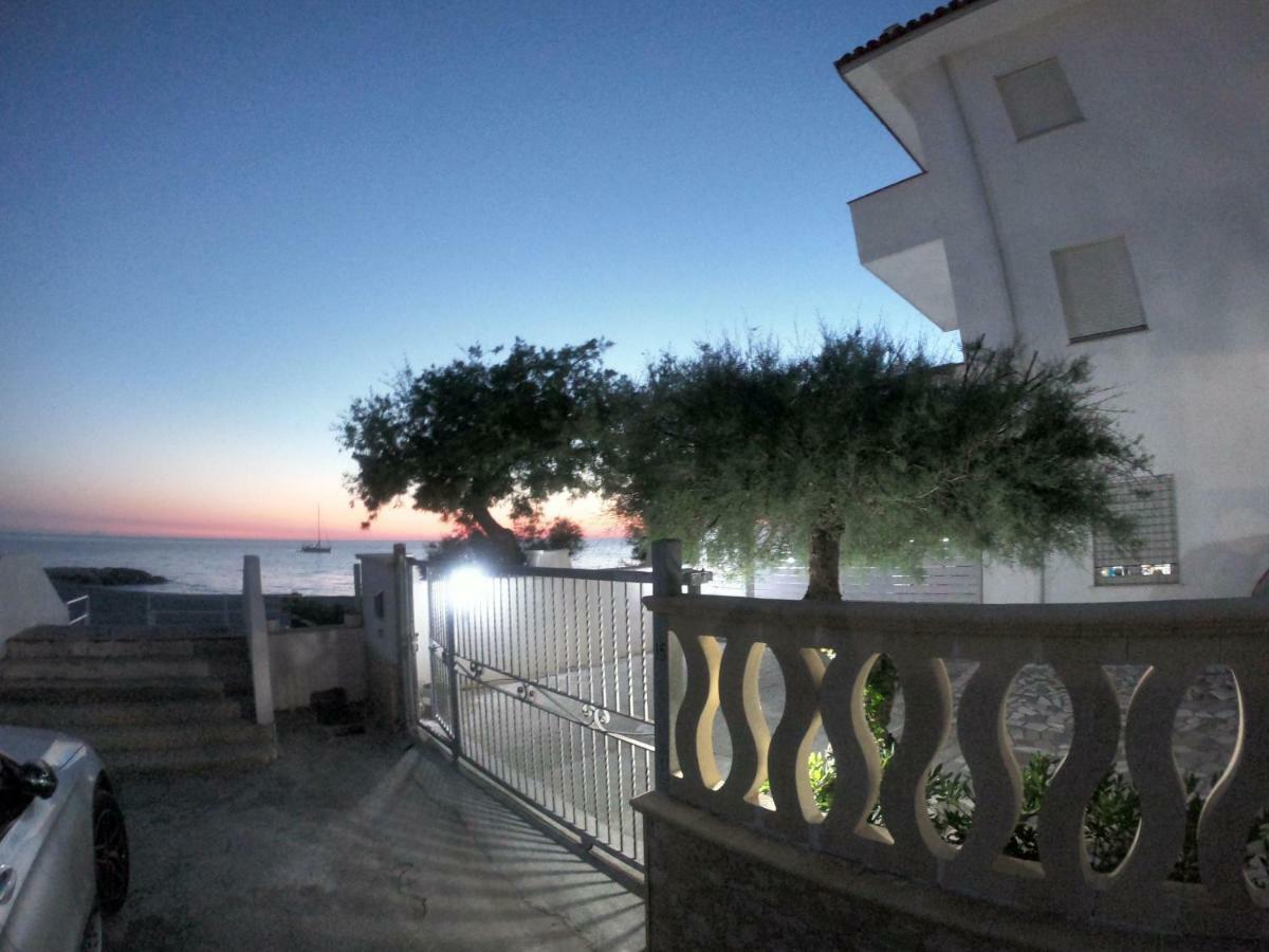 Rivamare Campora Casa Vacanze Campora San Giovanni Ngoại thất bức ảnh